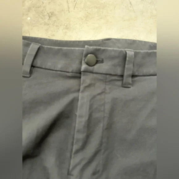 Lululemon ABC Classic Fit Trouser Stretch Cotton VersaTwillBlackSize 33